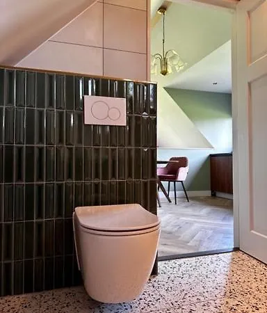 Zandzicht 2 * Wekerom