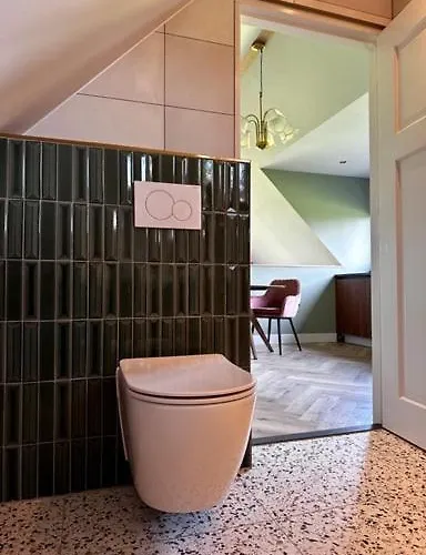 Zandzicht 2 * Wekerom